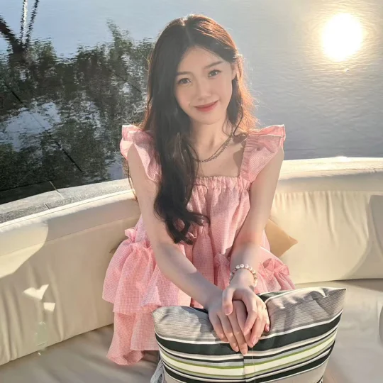 Mia是米雅头像